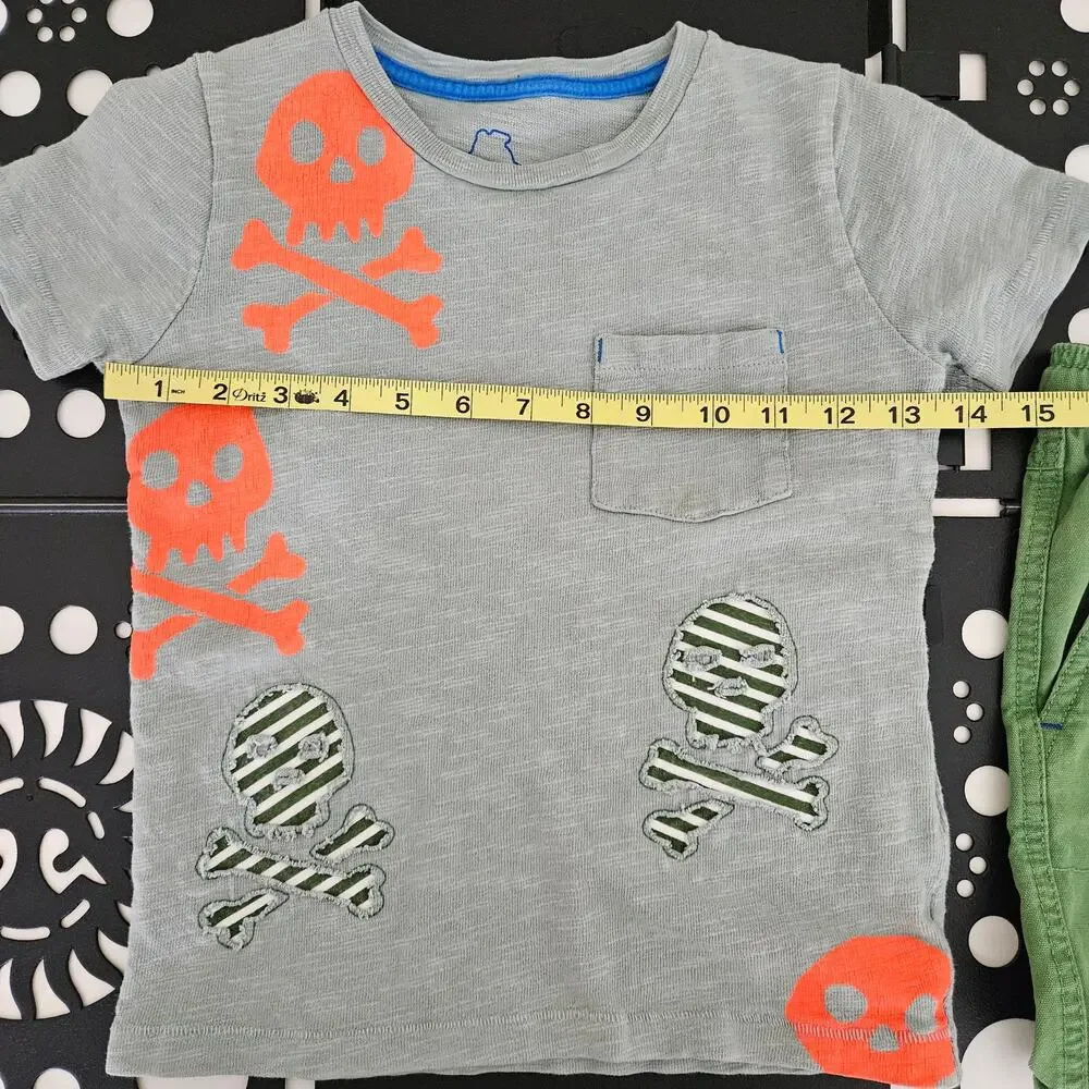 Mini Boden Skull Gray Tee T-Shirt Top Green‎ Shorts Bundle | Kid's 4-5